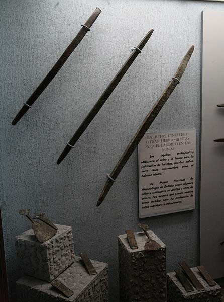Бронзовые инструменты (музей Ла-Паса)
