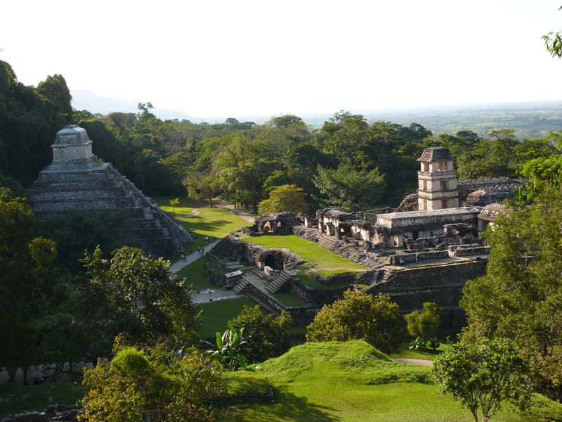 Центральная часть древнего комплекса Паленке