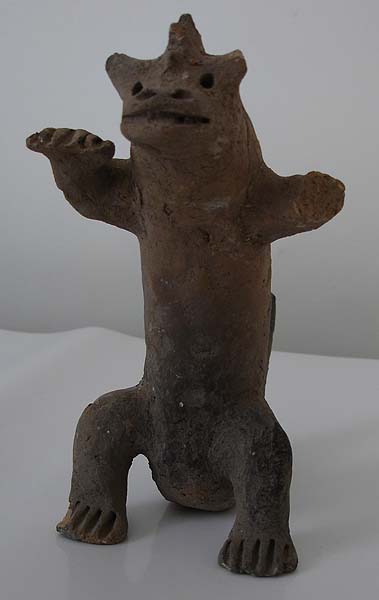 Шестипалый динозавр