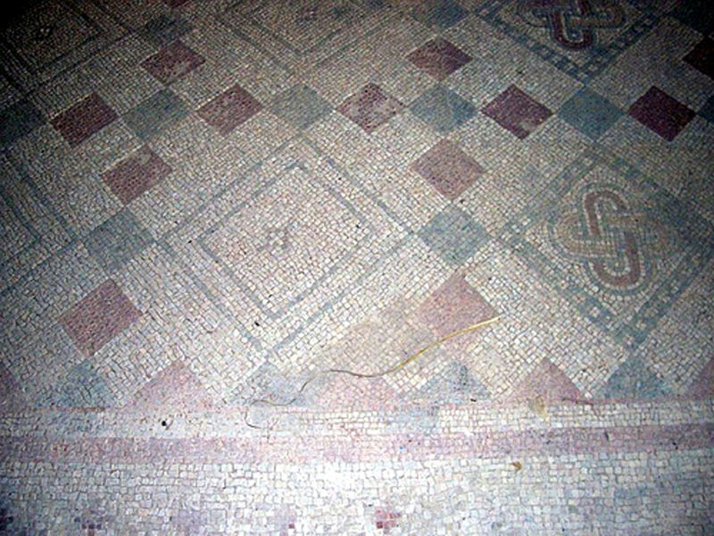 Мозаичный пол на «римской» вилле Эльсмунтс (Els Munts, Tarragona), северо-восток Испании