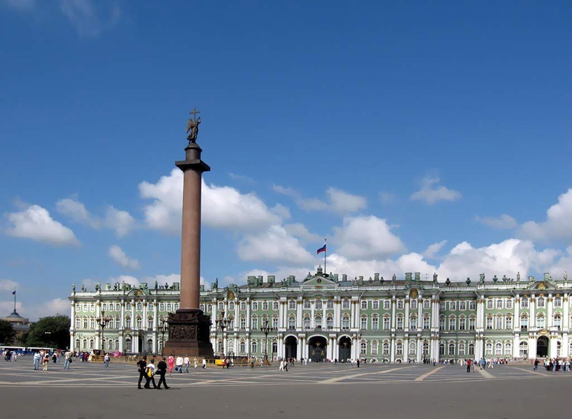 Зимний Дворец (Эрмитаж) в Санкт-Петербурге