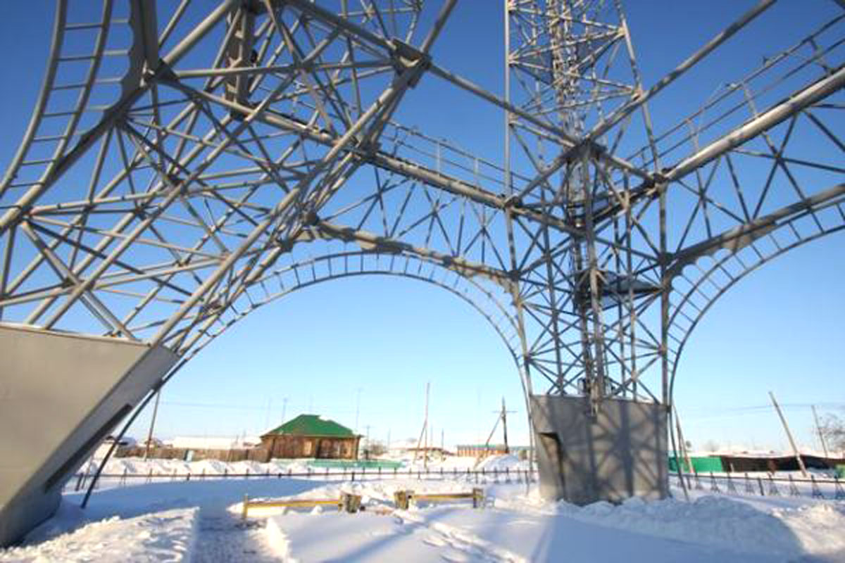 Деревня Париж в Стране городов