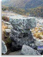 Мегалиты на горе Пидан, Шкотовский район, Приморье