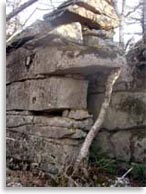 Мегалитические форты на горе Пидан