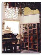 Свастика в китайском кафе