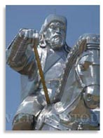 Памятник Чингисхану. Монголия