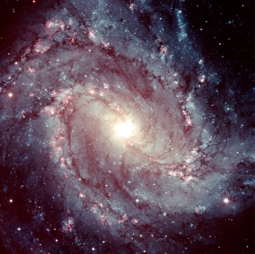 Спиральная Галактика M83 (фото Хаббла)