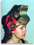 Сорока с солярными символами